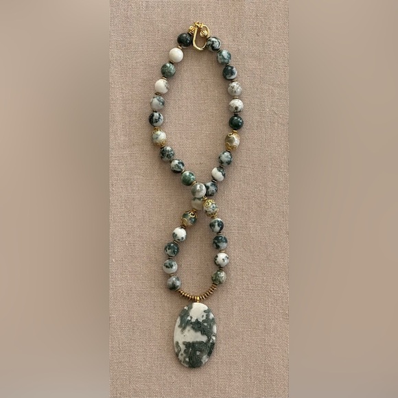 22 inch Tree Agate Gemstone bead Necklace NWOT - Picture 6 of 11